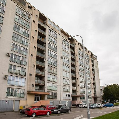 Apartman Kris Zagreb Extérieur photo